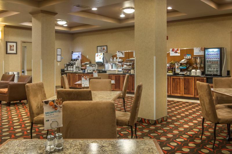 Holiday Inn Express Hotel & Suites Lavonia By Ihg Экстерьер фото